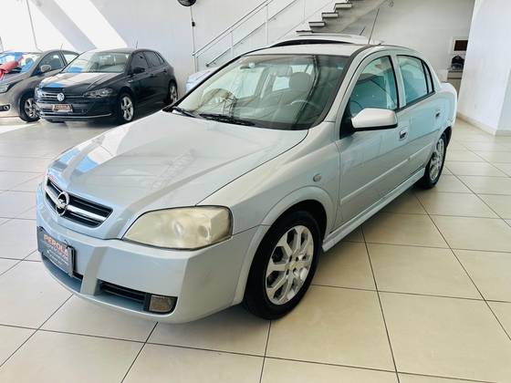 CHEVROLET ASTRA 2.0 MPFI ADVANTAGE SEDAN 8V FLEX 4P MANUAL CHEVROLET ASTRA 2.0 MPFI ADVANTAGE SEDAN 8V FLEX 4P MANUAL